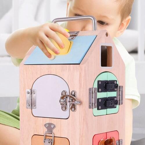 8 Locks Montessori Wooden Lock Box Toy Learning Education Toys Memory Board Game Puzzle Toy for Preschool Kids Early Development