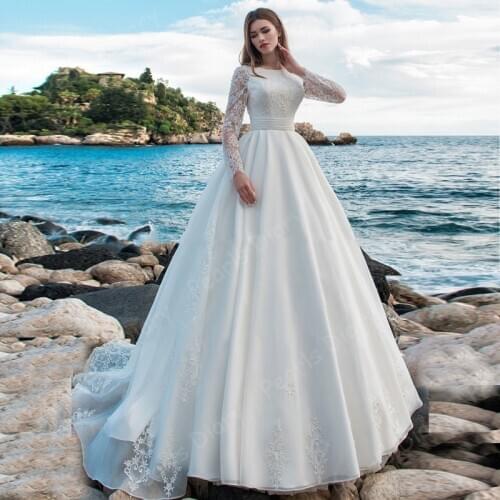 Luxury Satin Lace Appliques Wedding Dresses For Beach 2021 Vestido De Noiva Sweep Train Long Sleeve Bridal Gowns Bride Dresses