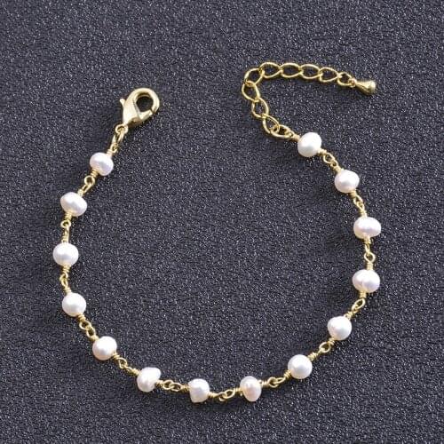 Gold Plated Fashion Simple Hand String Pearl Bracelet Bohemian Style Womens Bracelet Wedding Party Jewelry Valentines Day Gift