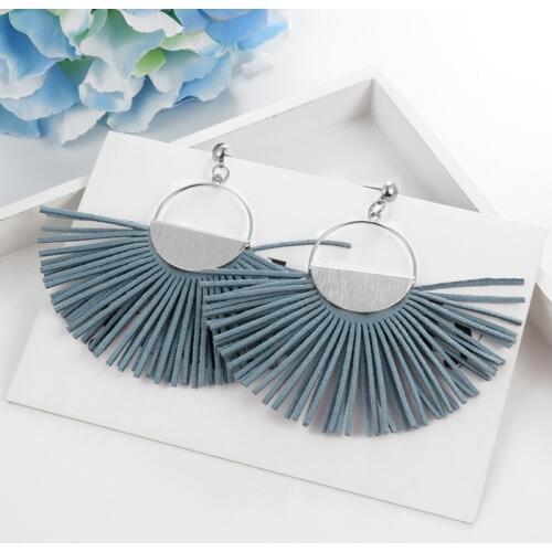 MINHIN Women Tassel Earrings Bohemian Summer Luxury Beach Vacation Earring Wedding Jewelry Geometric Dangle Fringe Earrings