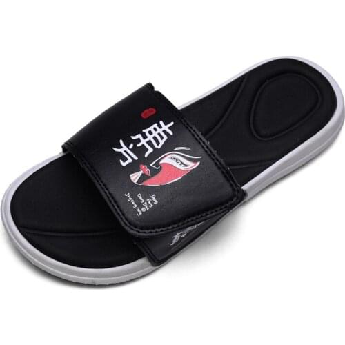 Summer Fashion Men Flip Flops Indoor Slippers Mens Breathable Soft Sandals Fashion Comfortable Slippers Outdoor Beach Sandals