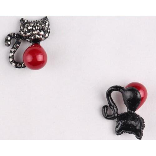 30pcs/lot)Lovely Black Cat Shape Rhinestone Button With Red Pearl Artificial Alloy Crystal Button For Baby Girl Hair/Dress/Shoe