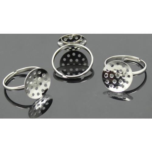 100pcs Adjustable Ring Blank Hole Pad Bases Glue On 13.5mm Curved Cup Hole Base