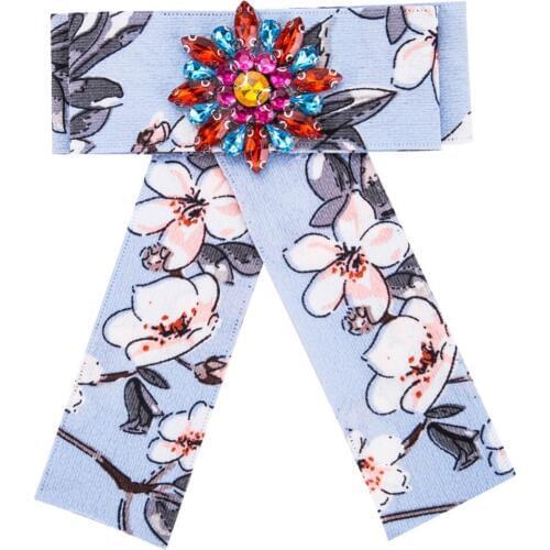 Vintage New Woman Brooches Big Ribbon Bowknot Shirts Bow Tie Long Tassel Collar Accessories Fashion Good Crystal Jewelry EH7917