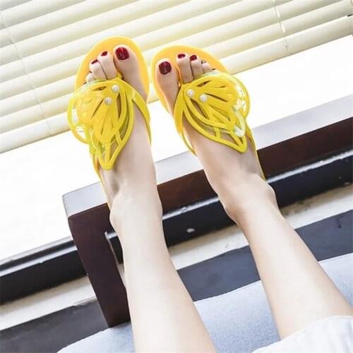 Fashion Candy Color Flip Flops Luxury Designer Jelly Slippers Women Summer Beach Flats Sweet Cute Yellow Pink Leaves Slides 2021
