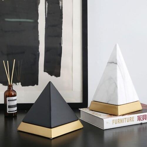 Nordic Light Luxury Ceramic Pyramid Ornaments Creative White Porcelain Marble Pyramid Crafts Modern Living Room Home Decoration