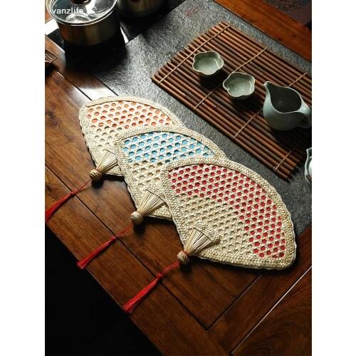 Vanzlife summer The wind tide manual scallop shell color wheat straw weaving hand fan retro summer Air is clear and dry