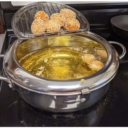 Japanese Deep Frying Pot with a Thermometer and a Lid 304 Stainless Steel Kitchen Tempura Fryer Pan 20 24 cm