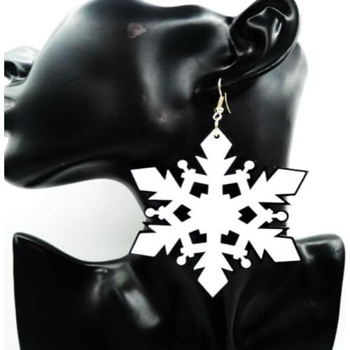 New Club Pendant Big White Snowflake Earring Acrylic Long Earrings for Women Winter Jewelry Pendientes Mujer Moda