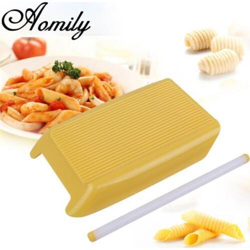 Aomily 2pcs/Set Macaroni Maker DIY Spaghetti Easy Operation Mold Delicious Pasta Party staple Food Mold Kitchen Cooking Tools