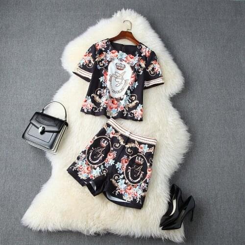 Europe and the United States womens clothing in the summer of 2021 the new short sleeve T-shirt shorts fashion retro printed su