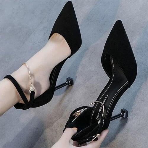 ZUZURUNS Women's Shoes With A Strap