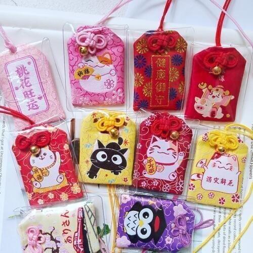 1pc omamori Fortune Safe Wealth Maneki Neko marriage money god pendant