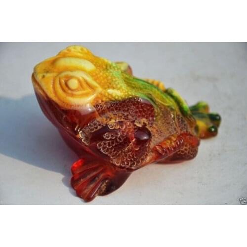 7.8 cm * / Elaborate rare artificial amber resin Chinese auspicious lifelike toad statue