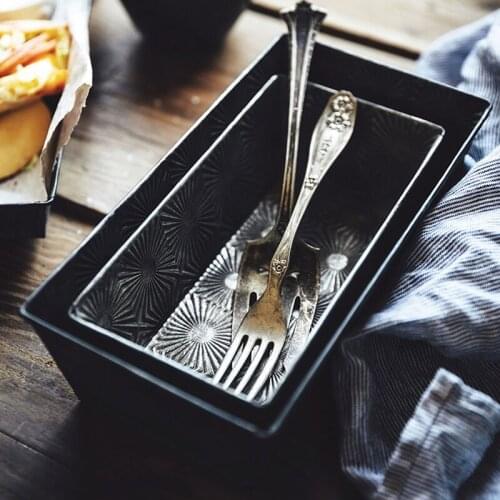 Retro Iron Toast Box Bread Trays Vintage Metal Bread Pan Cake Snack Plate Photography Props Metal Storage Tray Home Decor