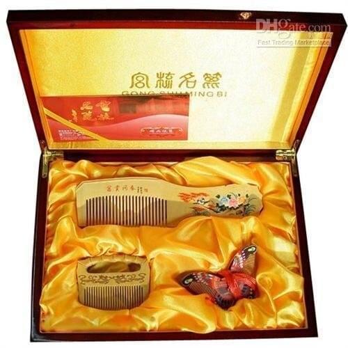 Classic!hot sale!Gifts with Chinese Characteristics boxwood comb-huangyangshu hudieshu san jianta