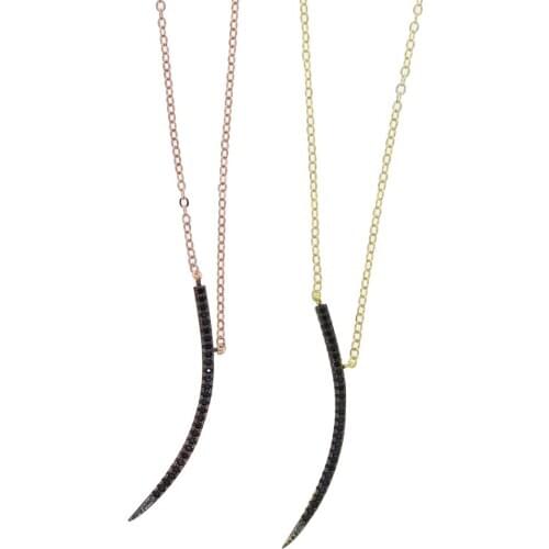 New Simple Styles Drop Shipping Moon Shape Pendant Necklace with Black Cz Gold Color Women Fashion Rose Gold Color Charm