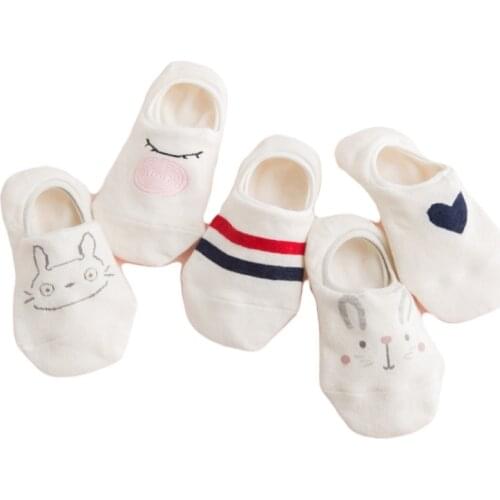 5 Pairs Lot Cotton Women Socks Female Casual Boat 3D Pack Cartoon Harajuku Unicron Cat Cute Invisiable Funny Girl Ankle Sock Set