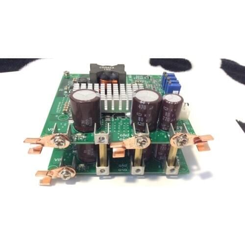 Wind-solar hybrid controller High efficiency Simultaneous charging Input 75V Output 3-72V Maximum output 30A