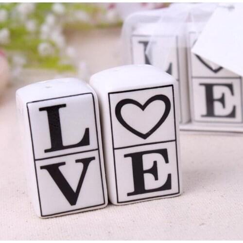 Party Wedding Souvenir for Guests Ceramic LOVE salt and pepper shaker lovers valentine day gift supplies SN857