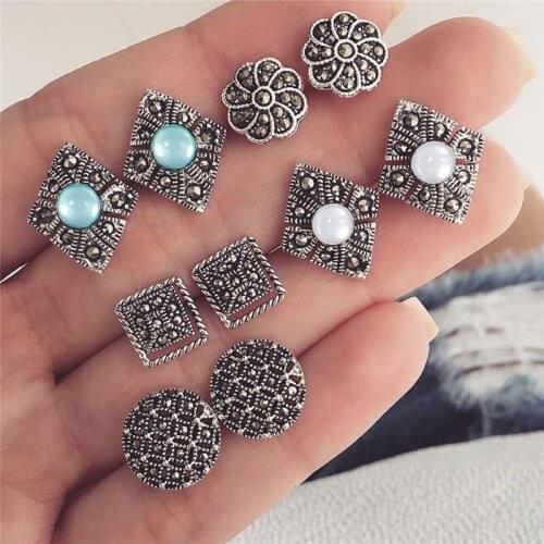 Modyle 5 Pairs /Set Vintage Carving Flowers Square Round Geometry Opal Crystal Stud Earring Simple Women Earring Set
