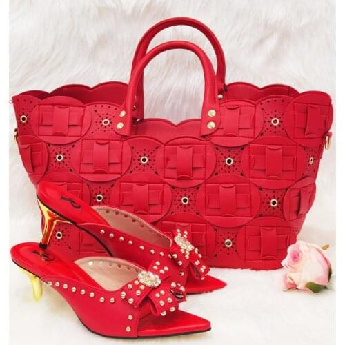 2020 Mature Style African Women Shoes and Bag to Match in Silver Color High Quality Nigerian Design Matching Shoes and Bag