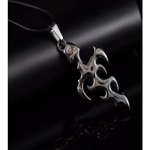 24PC/Lot The Blades Of Death Sword Knife Pendant Necklace Stainless Steel Engraved Skull Bone Leather Rope Charm Jewelry Chokers