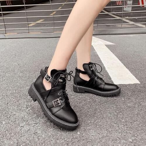 Motorcycle Boots Womens Leather Ankle Boots 2020 Gothic Autumn Buckle Martin Boot Low Heel Short Boot Cowboy Shoes YMB265