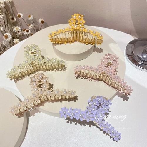 Korean fashion personality trendy pearl flower catching hair shark clip hairpin temperament design sense hair accessories female
