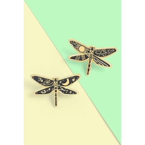 Sun Moon Dragonfly Enamel Pins Cartoon Insect Brooches Shirt Lapel Pin Badge Bag Gothic Punk Jewelry Gift for Friends Wholesale
