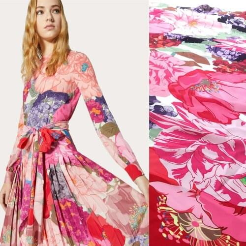 Italian V brand printed polyester silk fabric factory custom fashion dress womens clothing fabric cloth alibaba express