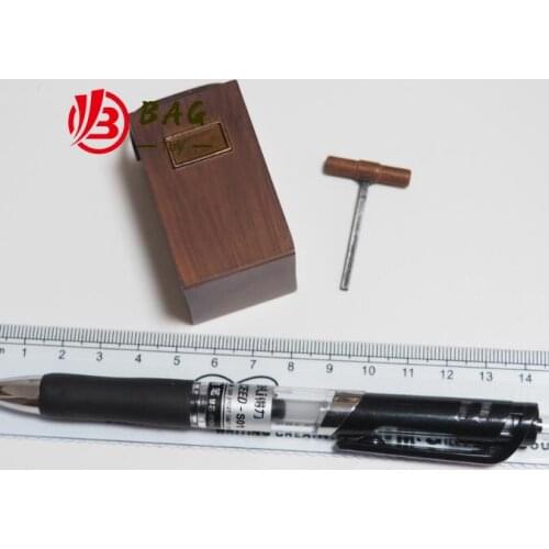 1/6 of the Action Figures Model DAMTOYS VTS TOYS VM026 the cowboys of the west Detonator