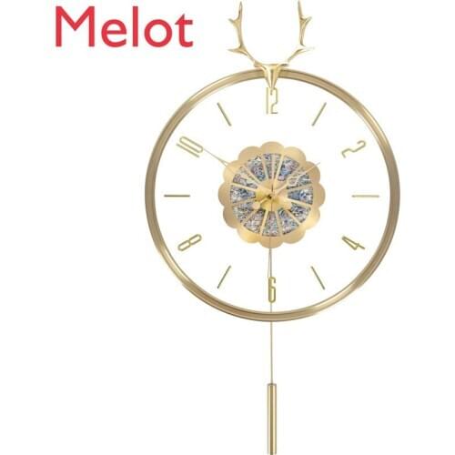 Nordic Affordable Luxury Deer Head Clock Wall Clock Modern Minimalist Living Room Home Fashion Creative Shell Quartz Wall Clock