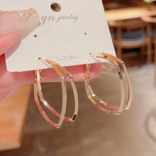 Fashion geometric earrings hollow ladies geometric golden metal square earrings серьга 2021 fashion Trend jewelry gifts