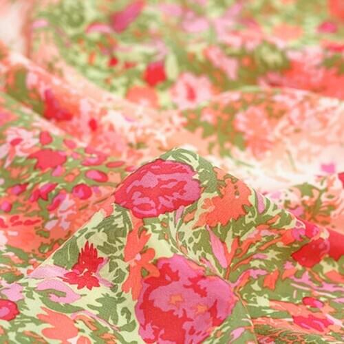 Washed Heavy Crepe Printed Silk Fabric Outside Paris