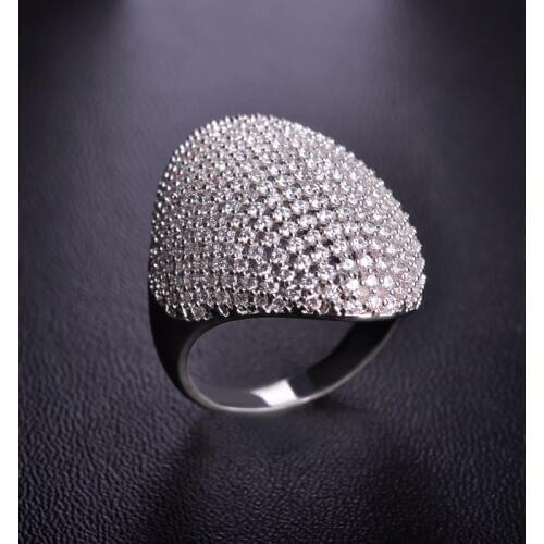 Blucome Wedding Rings