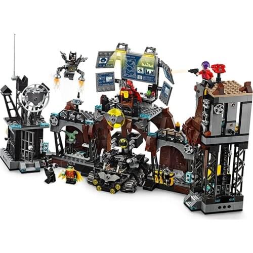 1071pcs Fighter Heroes Bat Batcave Clayface Invasion Tank Tower Jail Model Building Blocks Toy Brick Christmas birthday Gifts