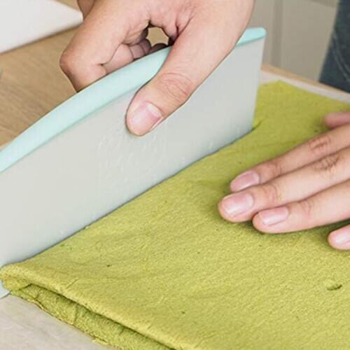 1PC Pizza Dough Cutter With Scale Pastry Scraper Dough Knife Extra Large Bench Scraper Pastry Tools With Non-slip Handle