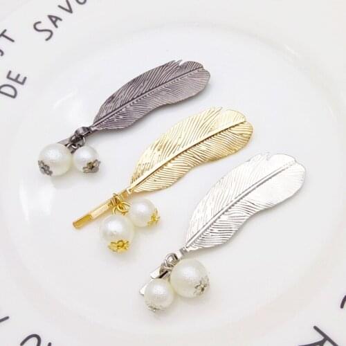 1pcs Fashion Feather Barrettes Party Favors Creative Hairpin For Women Girl Gift Wedding Birthday Party Gifts INS Ha