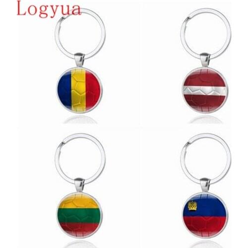 100pcs New 2018 Football Car Keychain Keyring For Czech republic Colombia Romania Lithuania Costa rica Latvia Flags