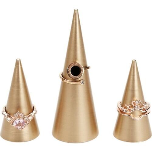 New high-end jewelry ring display stand factory direct sales cone ring holder metal creative jewelry props