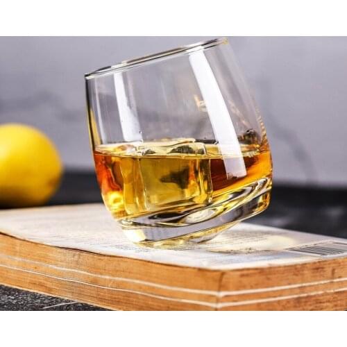 Creative Spin Roly poly Whiskey Glass Whipping Top Wine Glass Whisky Tumbler Cup Beer Mug For Bar Party Cheap Wholesale