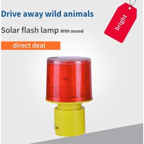 Solar warning light with sound drives wild animals and scares wild boars farm
