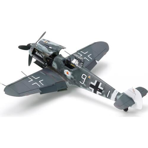 Tamiya 61117 Airplane Model Building Kits 1:48 Scale Messerschmitt Bf109 G-6 Fighter Assembly Toys For Kids Children & Adults