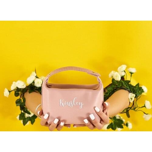 Personalized Embroidery Name Portable Toiletry PU Portable Bags Women Makeup Waterproof Kit Custom Gift for Bridesmaids Girls