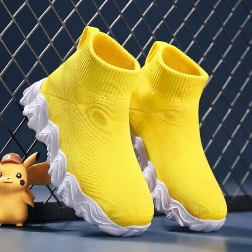 New 2021 Kids Walking Sneakers for Boy Black Yellow Girls Knitted Breathable Shoes Soft Bottom Baby Fashion Socks Shoes