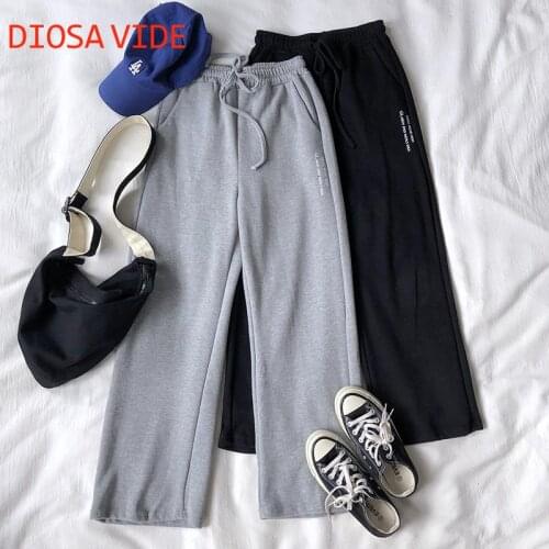 The owner keeps simple small letter prints loose straight comfortable and easy to wear versatile sports and leisure trousers