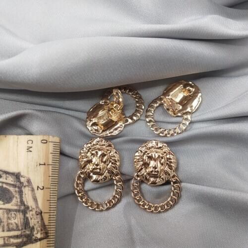 European and American style jewelry personality retro style fresh ear earrings female D13