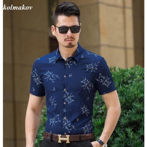 New Arrival Summer Style Men Leisure Short Sleeve Shirt Fashion Casual Loose Flowers Pattern Plus Size Shirt Male Cotton Shirt