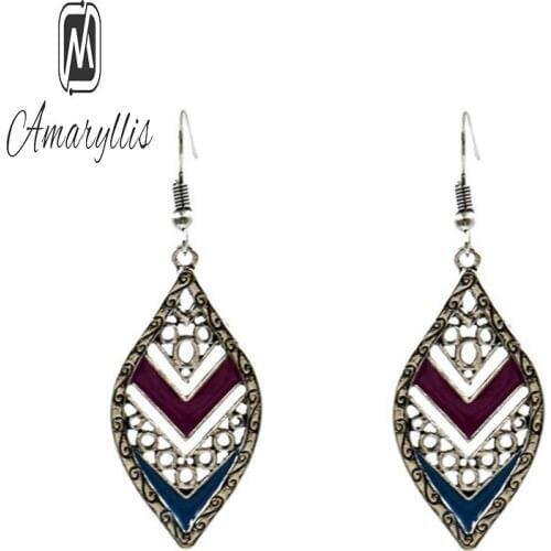 Amaiyllis Vintage Hollow Geometrical Pendant Dangle Earrings For Women Maxi Color Enamel V Drop Earrings Bohemian Brincos Bijoux
